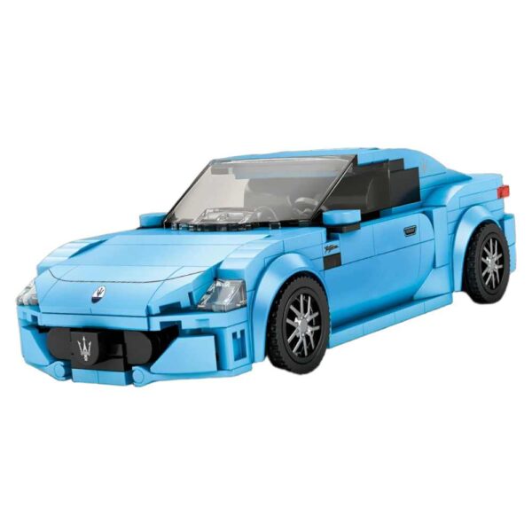 R824 The Blue Maserati 384PCS
